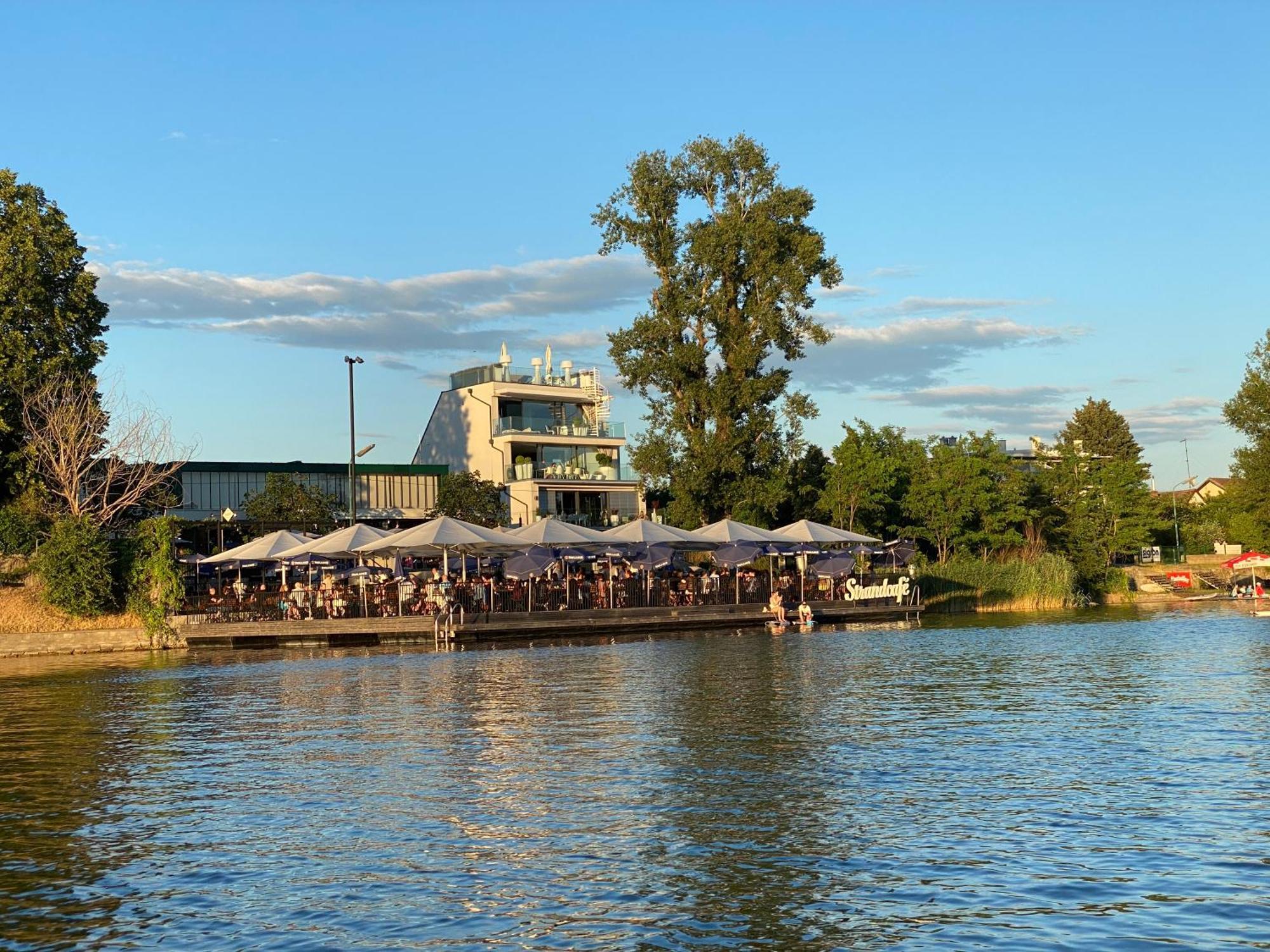 U1 Alte Donau Old Danube City Apartment 2 Wenen Buitenkant foto